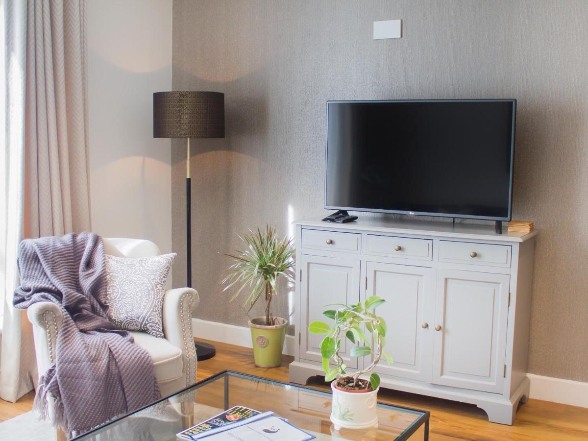 Henge House, Bluestone Apartment Бат Экстерьер фото