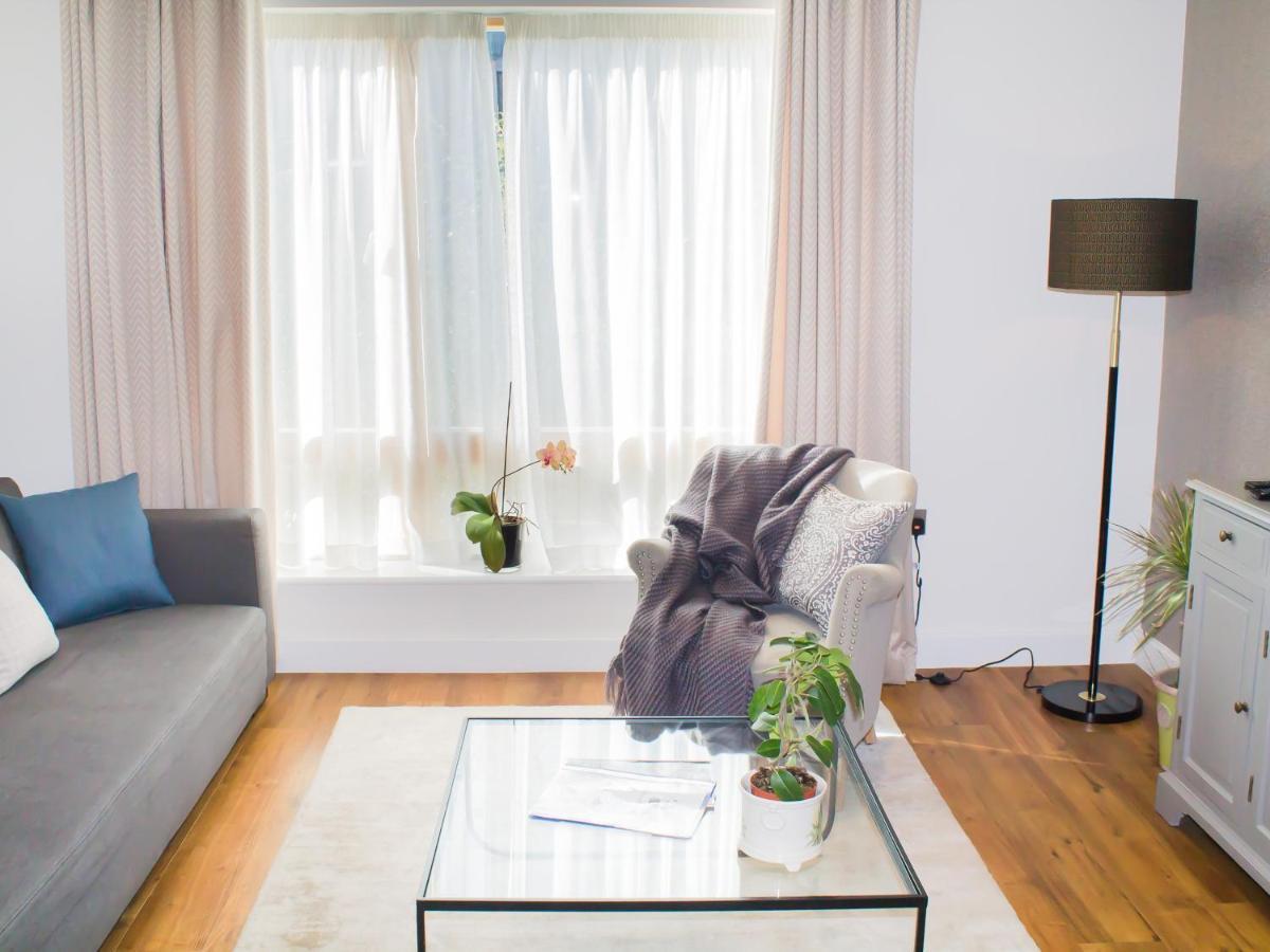 Henge House, Bluestone Apartment Бат Экстерьер фото