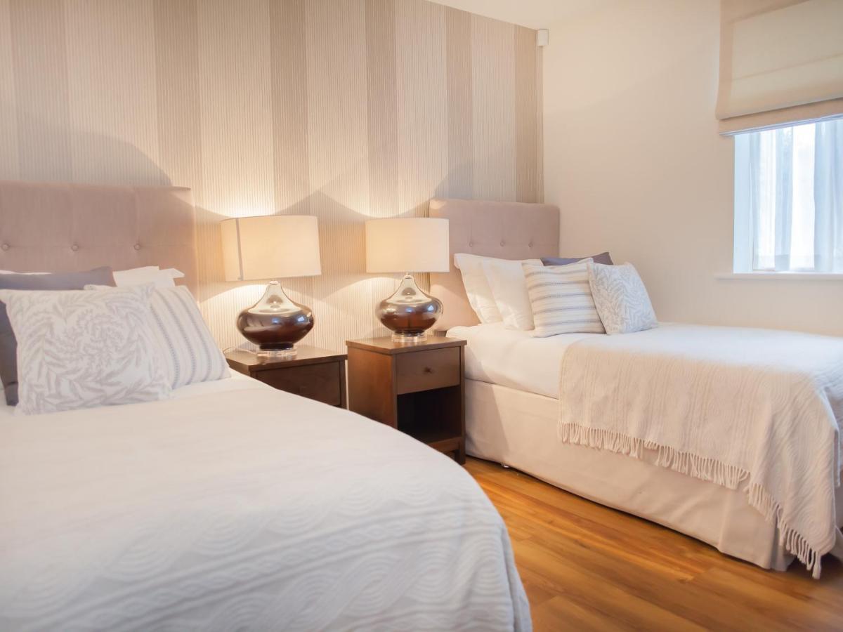 Henge House, Bluestone Apartment Бат Экстерьер фото
